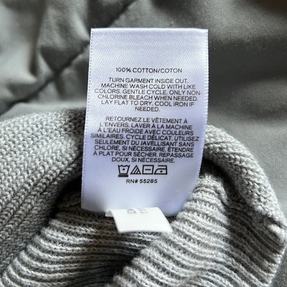 S Express Cut Out Shoulder Sweater - Picture 6 of 8